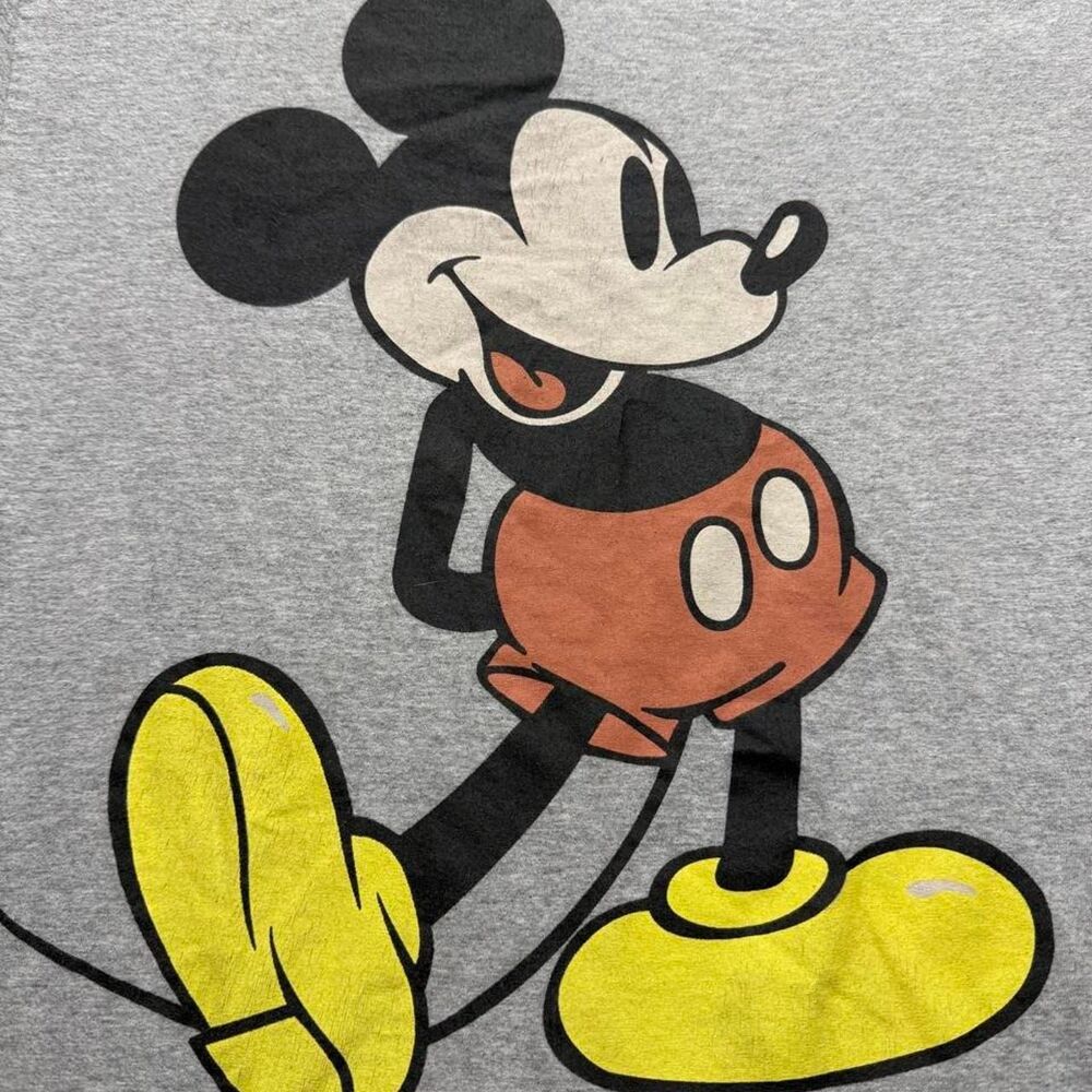 Disney Men's Grey T-shirt